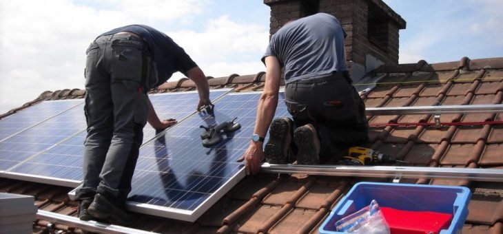 L’énergie solaire : est-il avantageux d’installer des panneaux pour sa résidence?