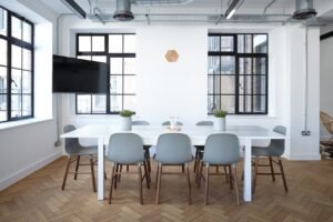 Un espace architecte et immobilier le gage d'une certaine harmonie dans votre bureau