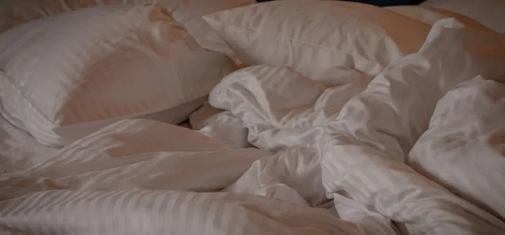 Linge de lit français : pourquoi privilégier le savoir-faire local ?